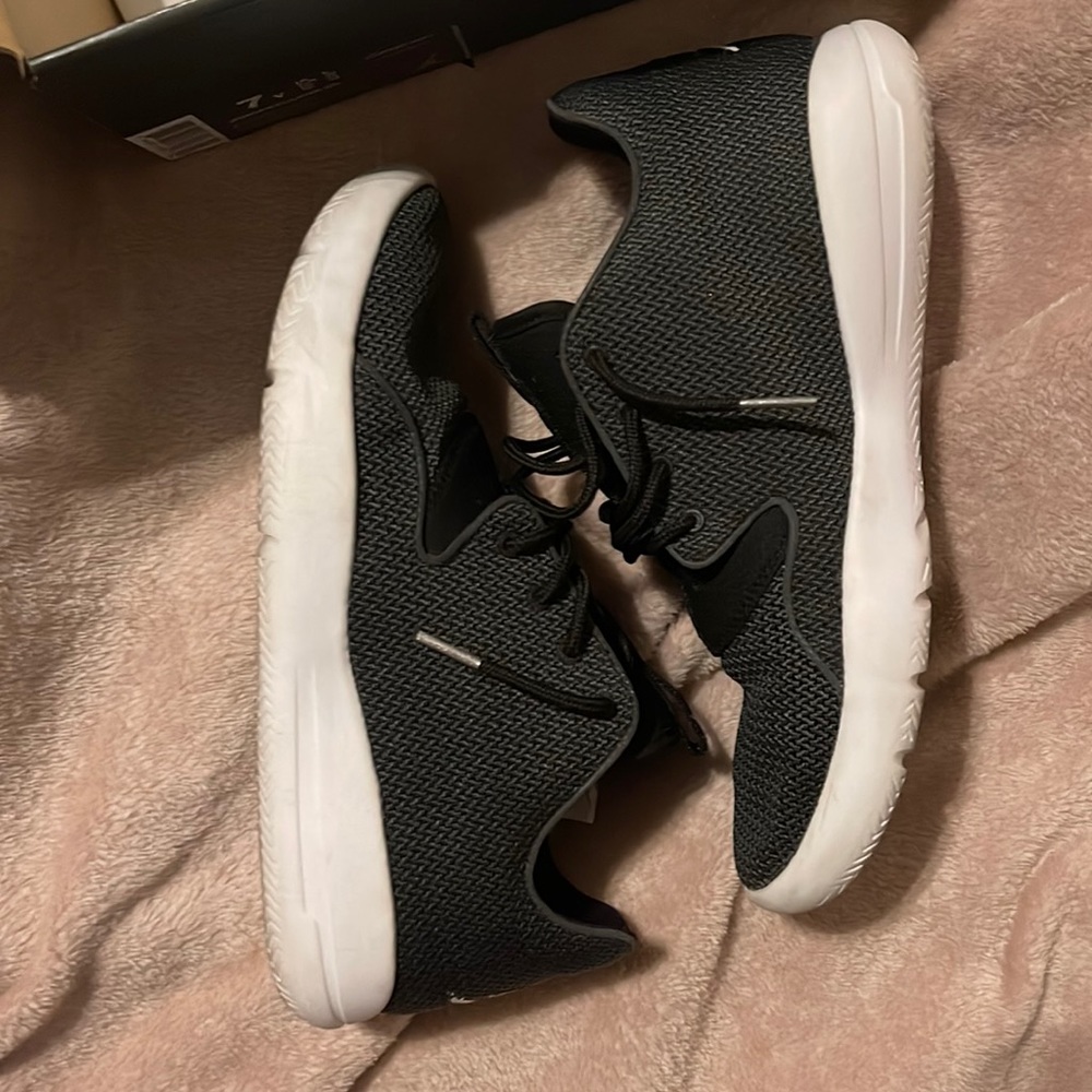 JORDAN ECLIPSE - gently worn